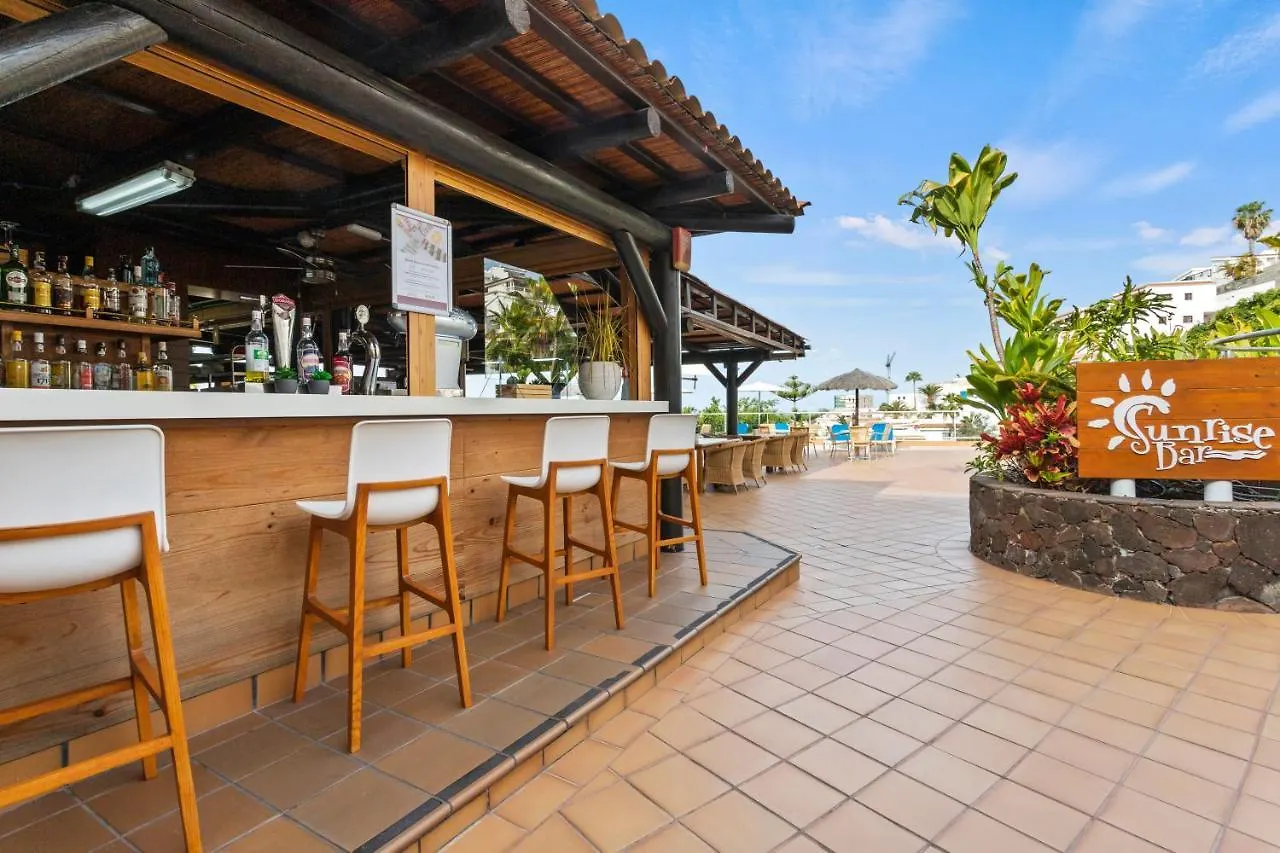 Апарт-отель Wyndham Residences Costa Adeje