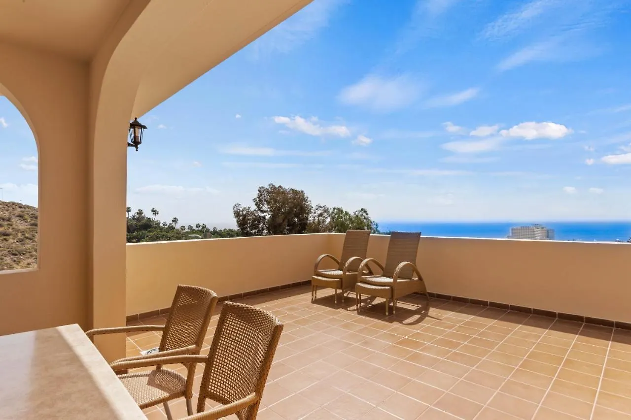 Wyndham Residences Costa Adeje アデヘ