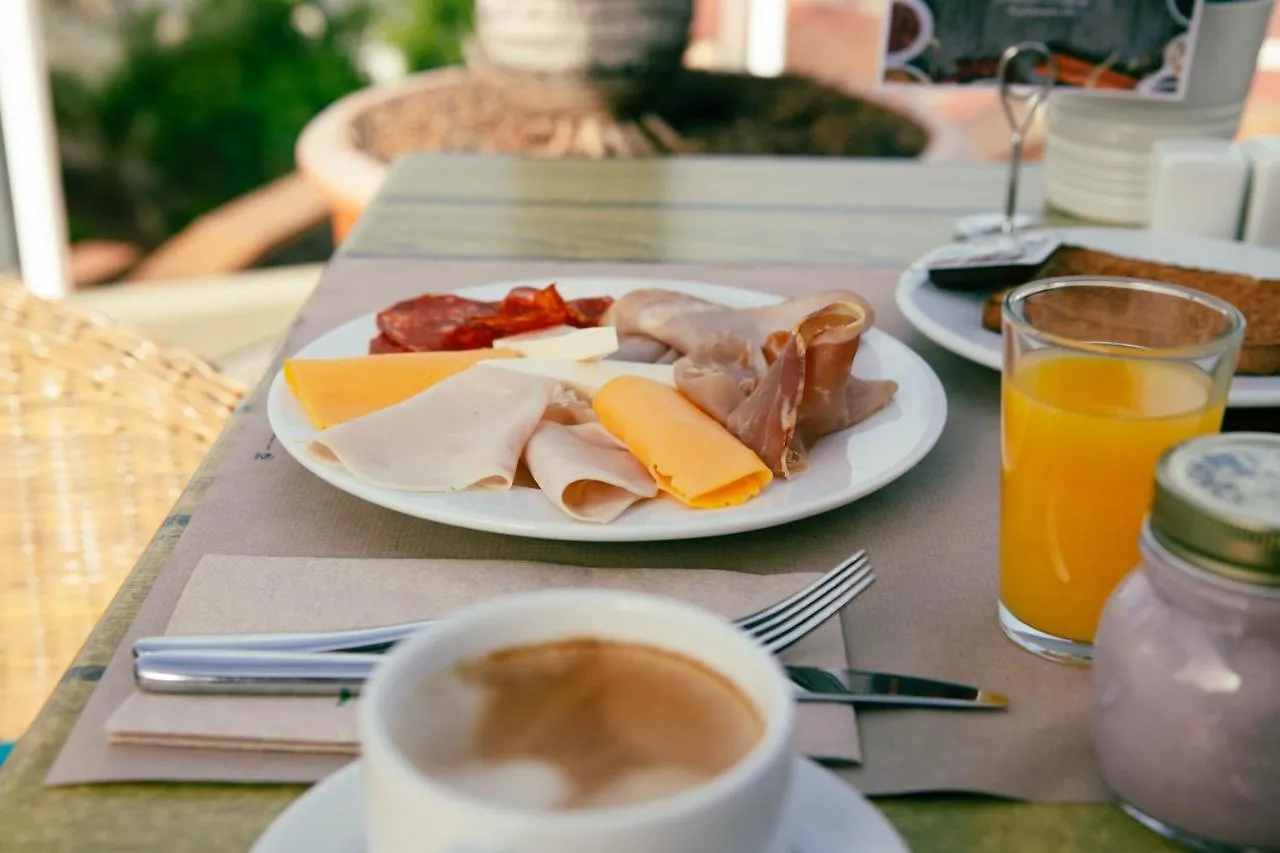Wyndham Residences Costa Adeje アパートホテル