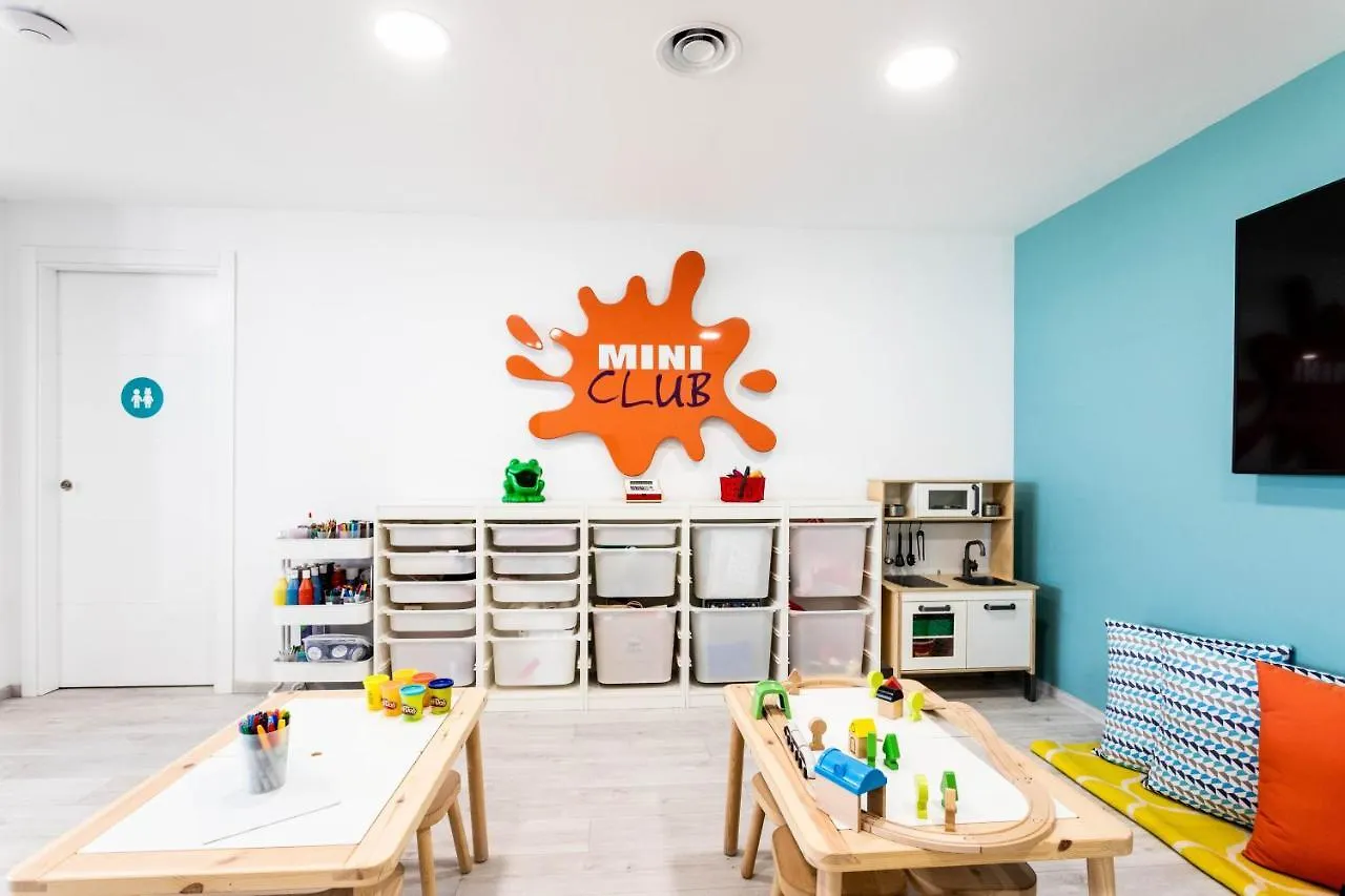 アパートホテル Wyndham Residences Costa Adeje